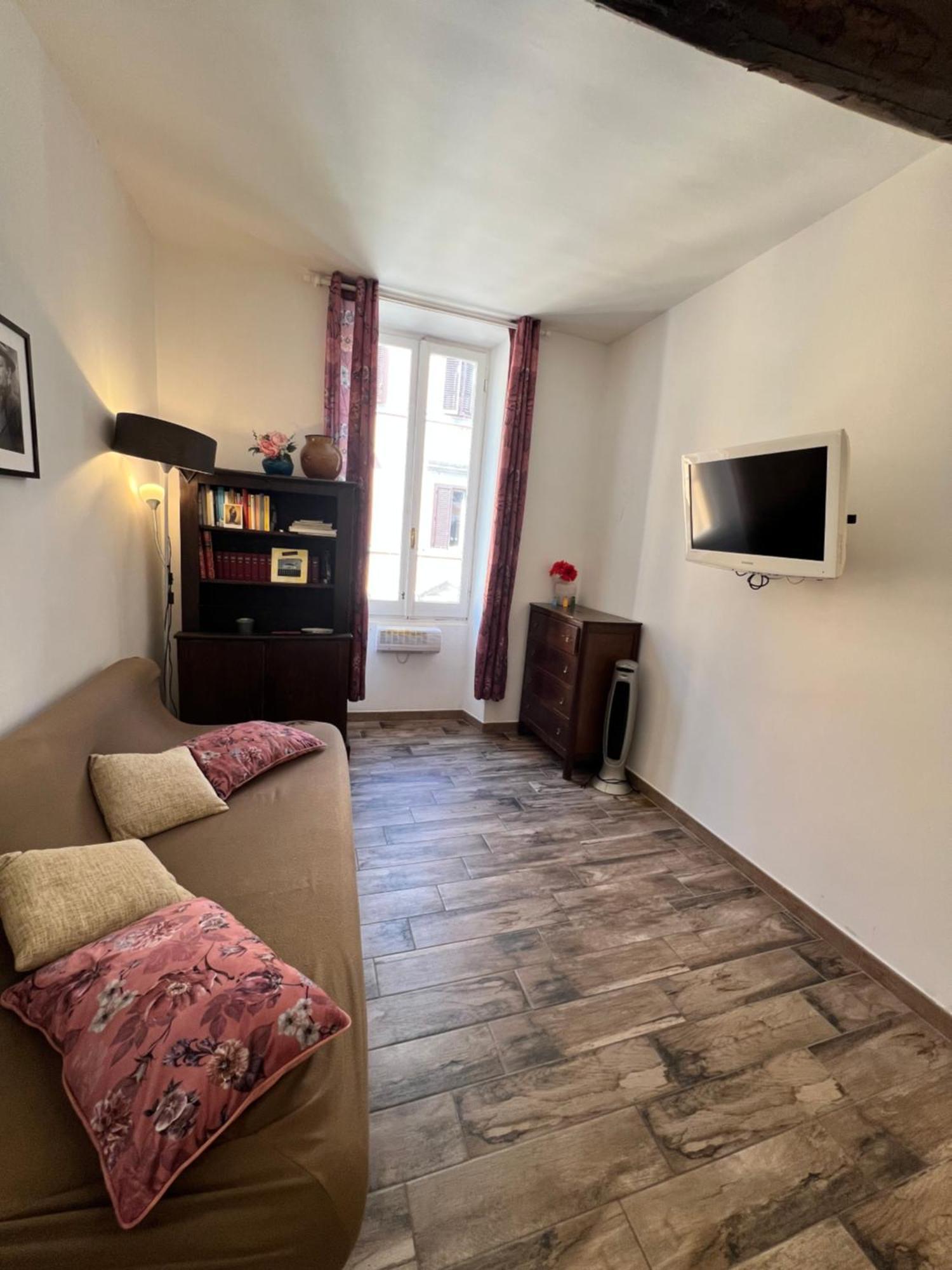 Dolce Casa In San Pietro Apartment